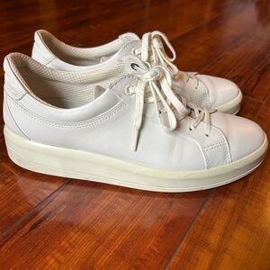 Ecco platform sneaker